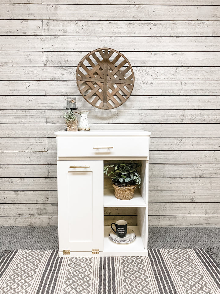 Barlow with a storage drawer and open shelving in white