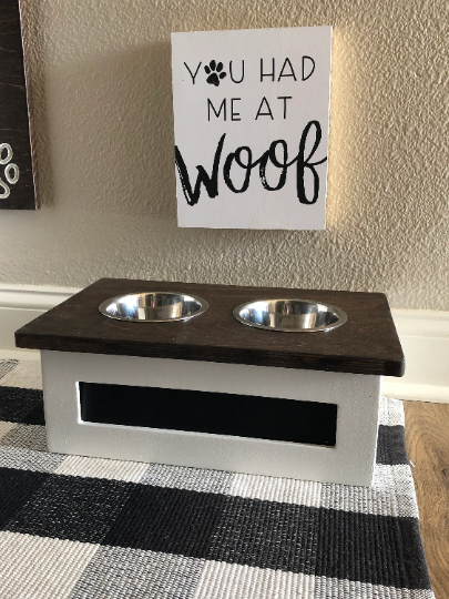 Two Bowl Small Size Elevated Pet Feeder in White with an Dark Brown Stain Top and a Chalkboard Front (W-chalk-dk brwn top | 2 bowl 4”)