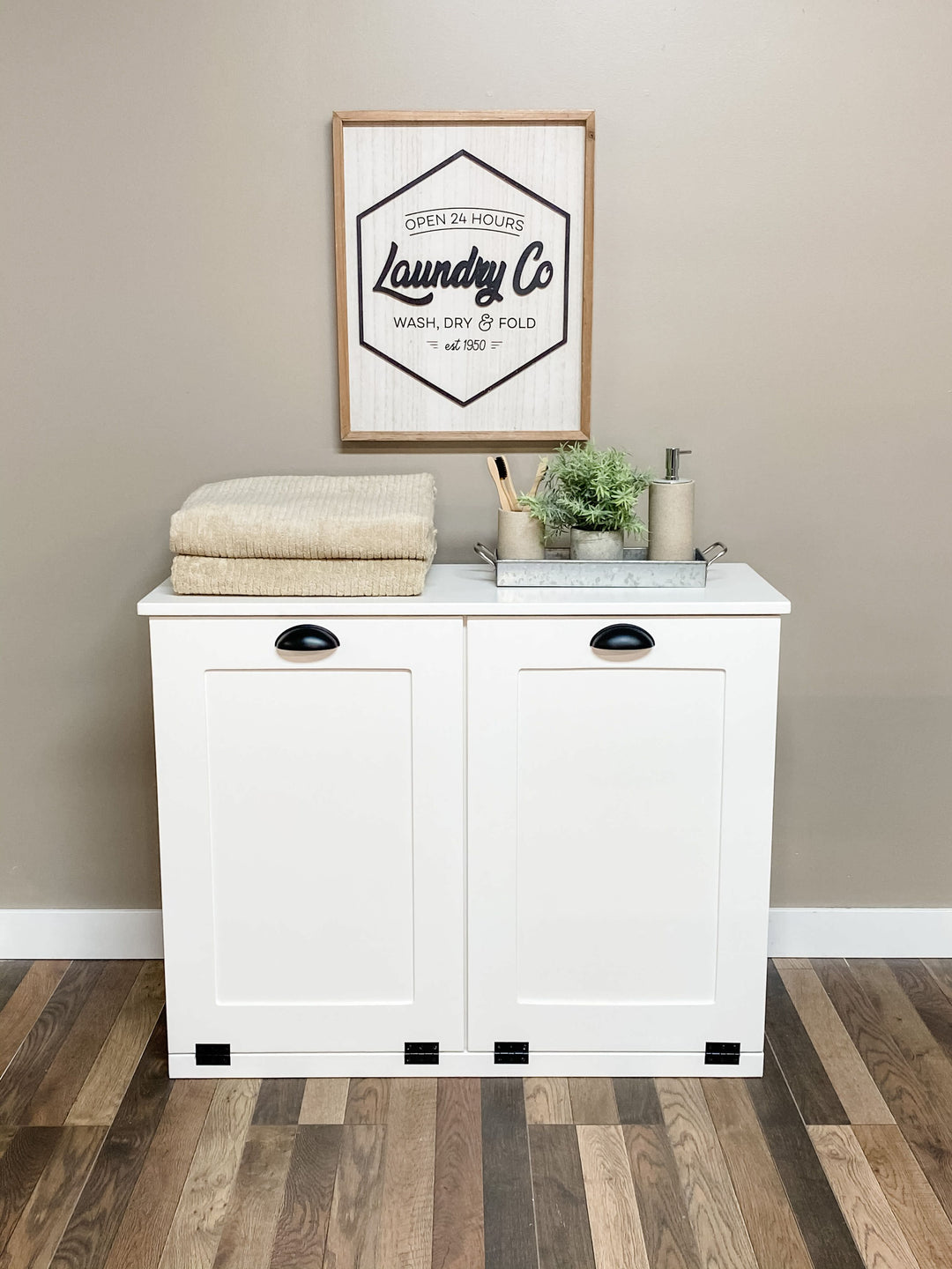 Double laundry cabinet in white - handmade