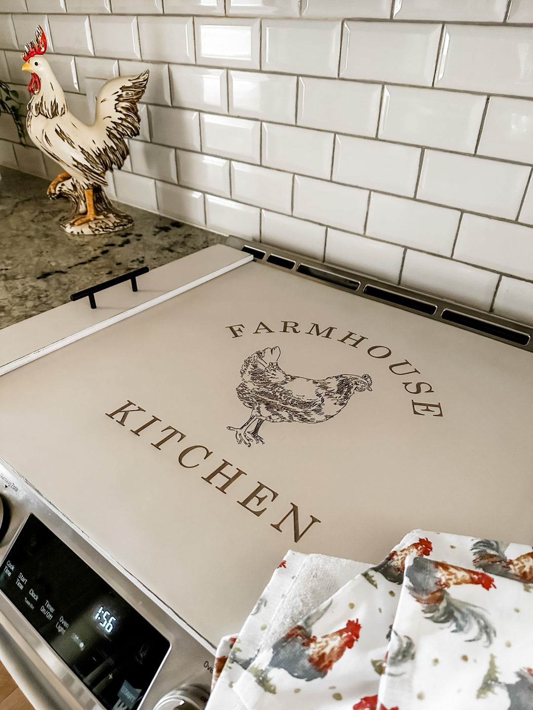 "Farmhouse kitchen" stove cover, ivory distressed