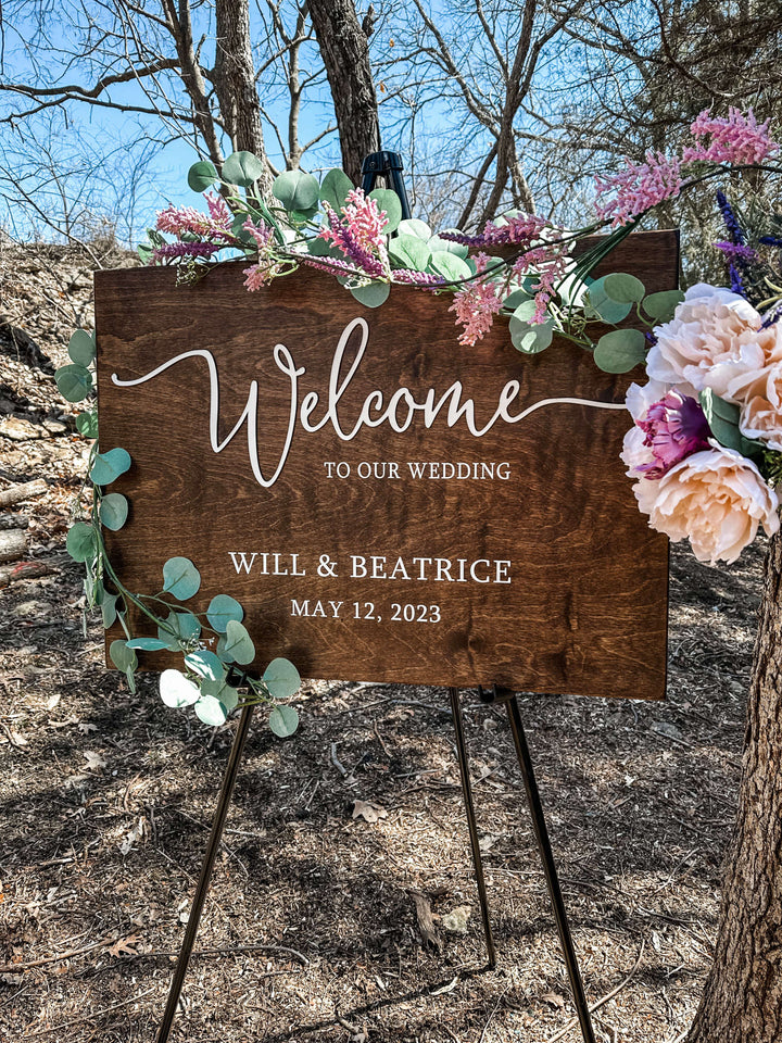 Personalized "welcome to our wedding" sign in print