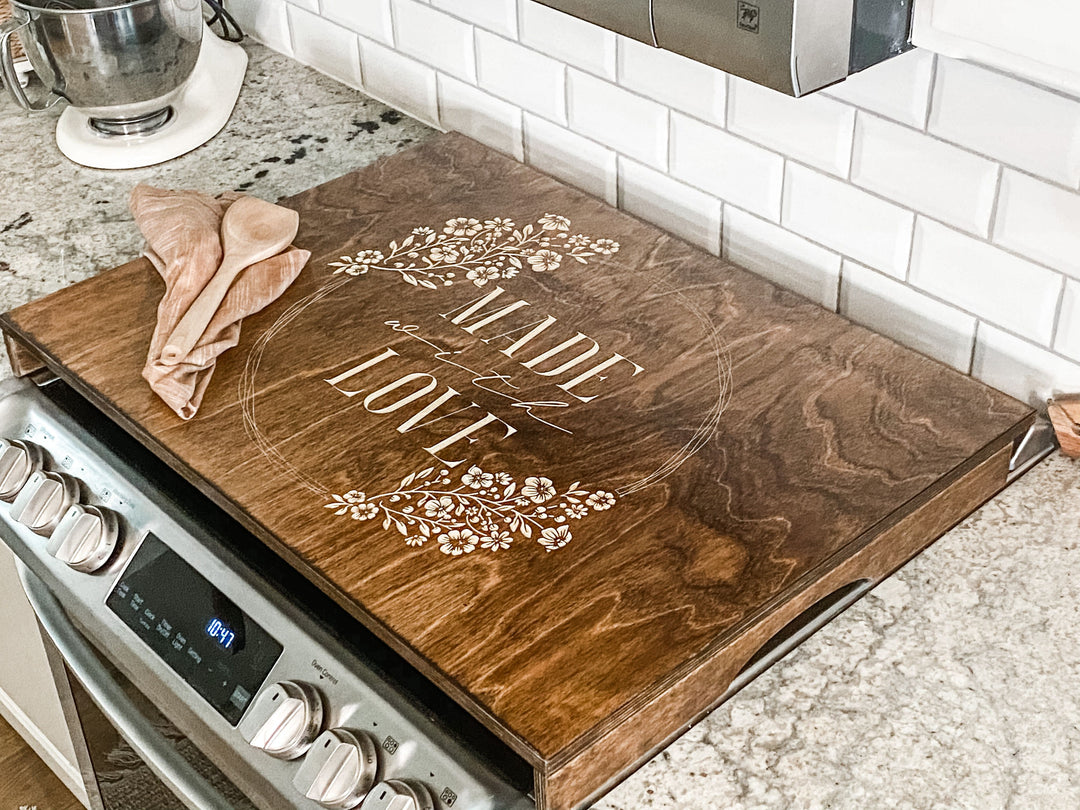 "Made with love" stove cover, warm brown + soft white