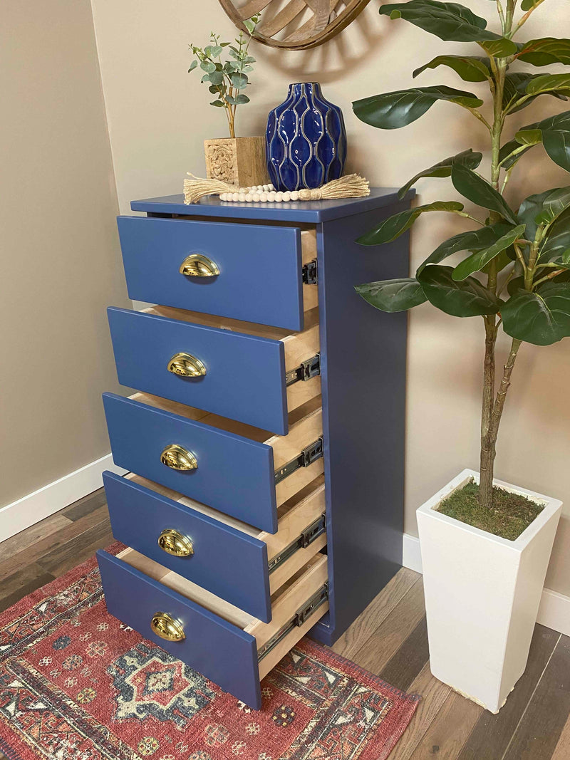 Sinclair Laundry with 5 storage drawers
