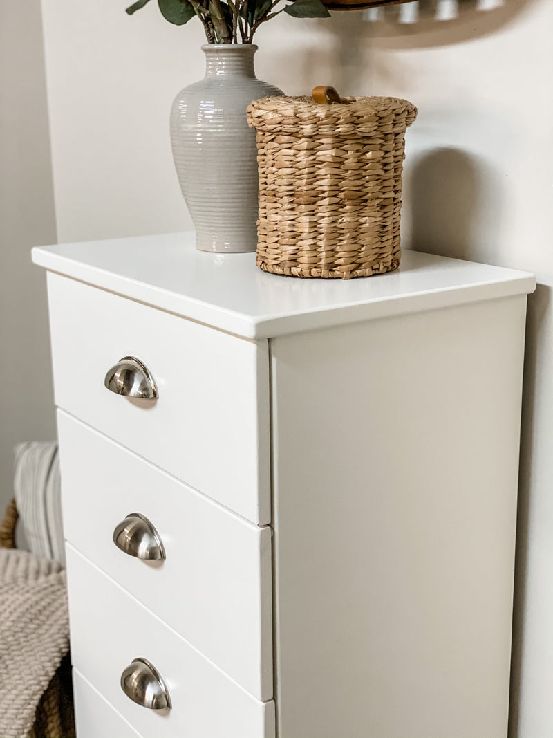 Sinclair with 5 storage drawers