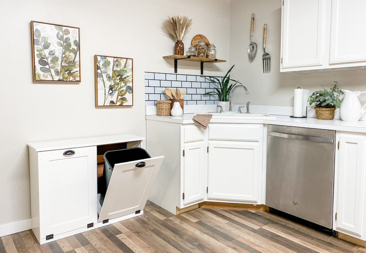 Double trash cabinet in white - Best Seller